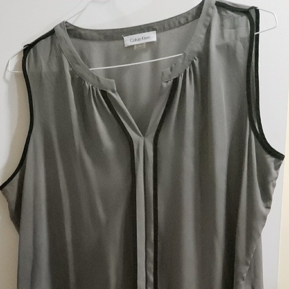 Gray Calvin Klein sleeveless blouse